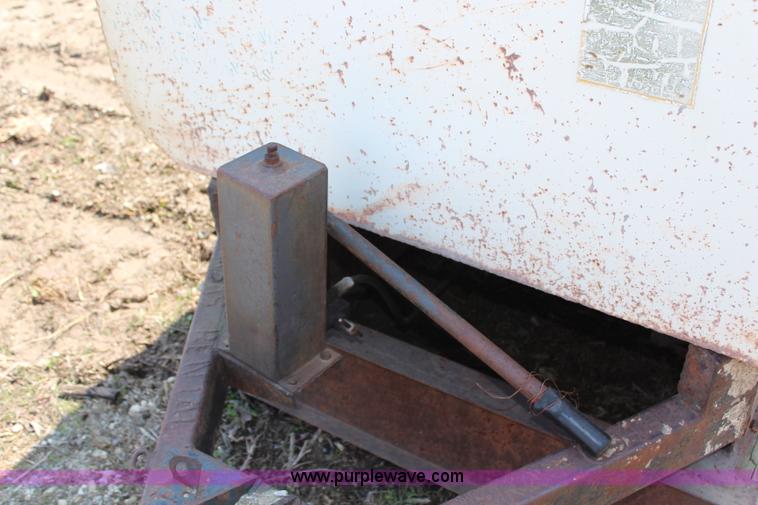 image for item AJ9635 Concrete hopper