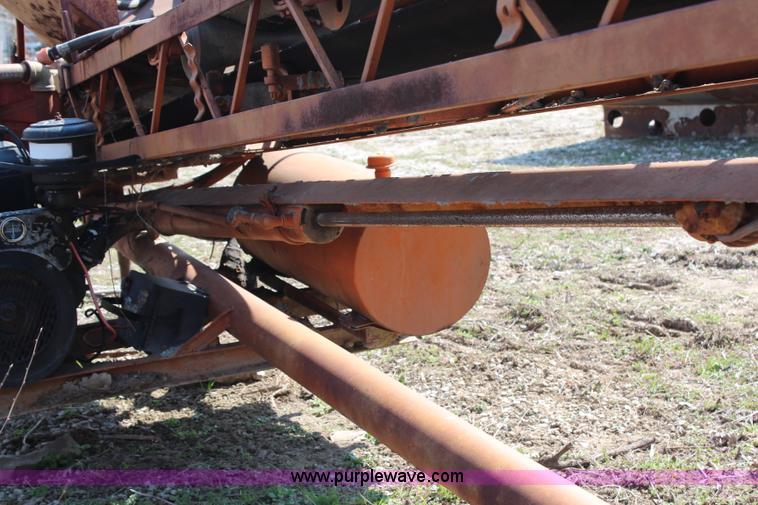 image for item AJ9638 40' stacker conveyor