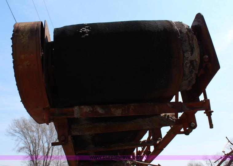 image for item AJ9638 40' stacker conveyor