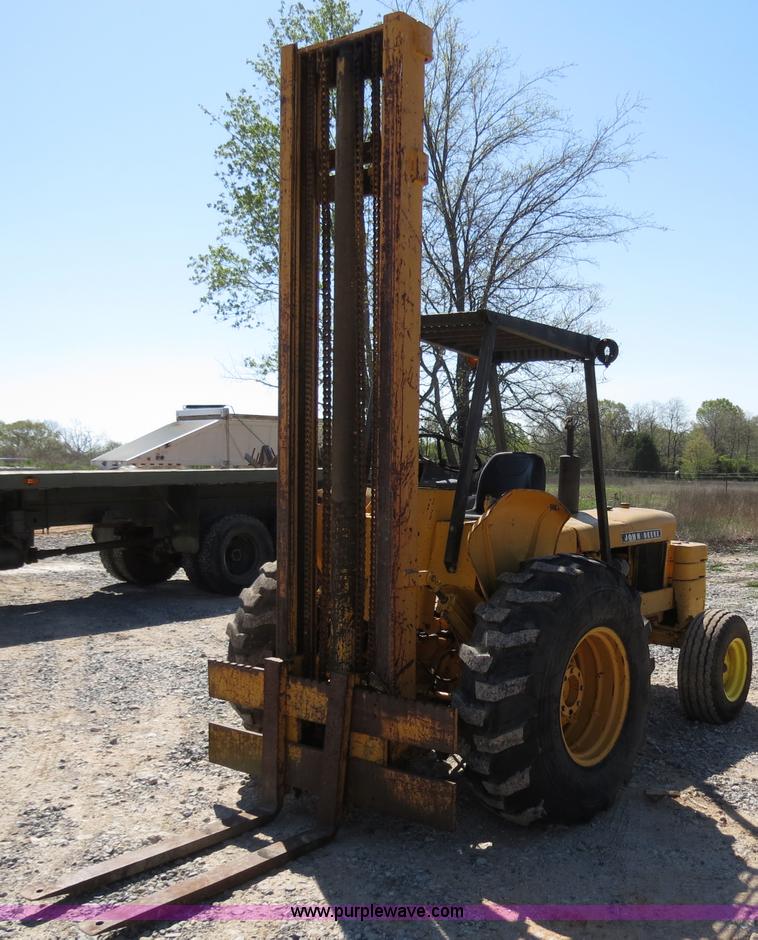 image for item B4741 John Deere 480BD rough terrain forklift