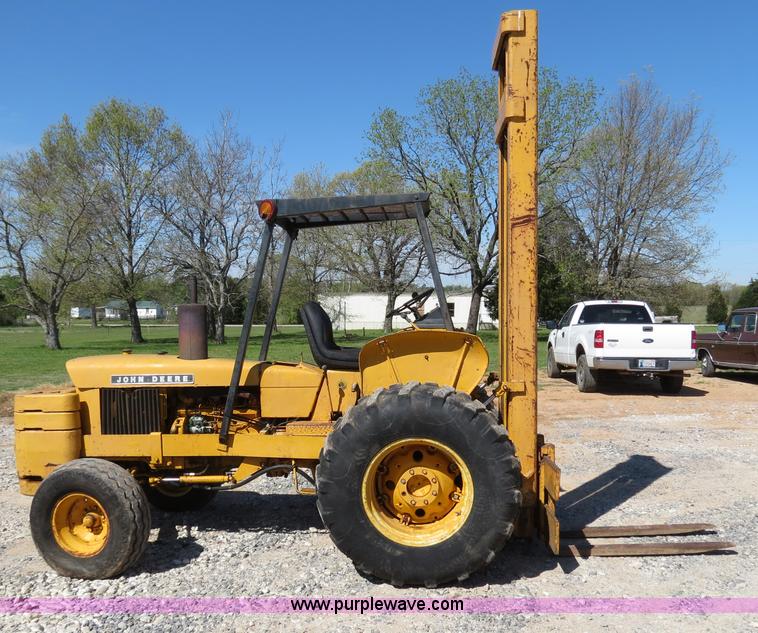 image for item B4741 John Deere 480BD rough terrain forklift