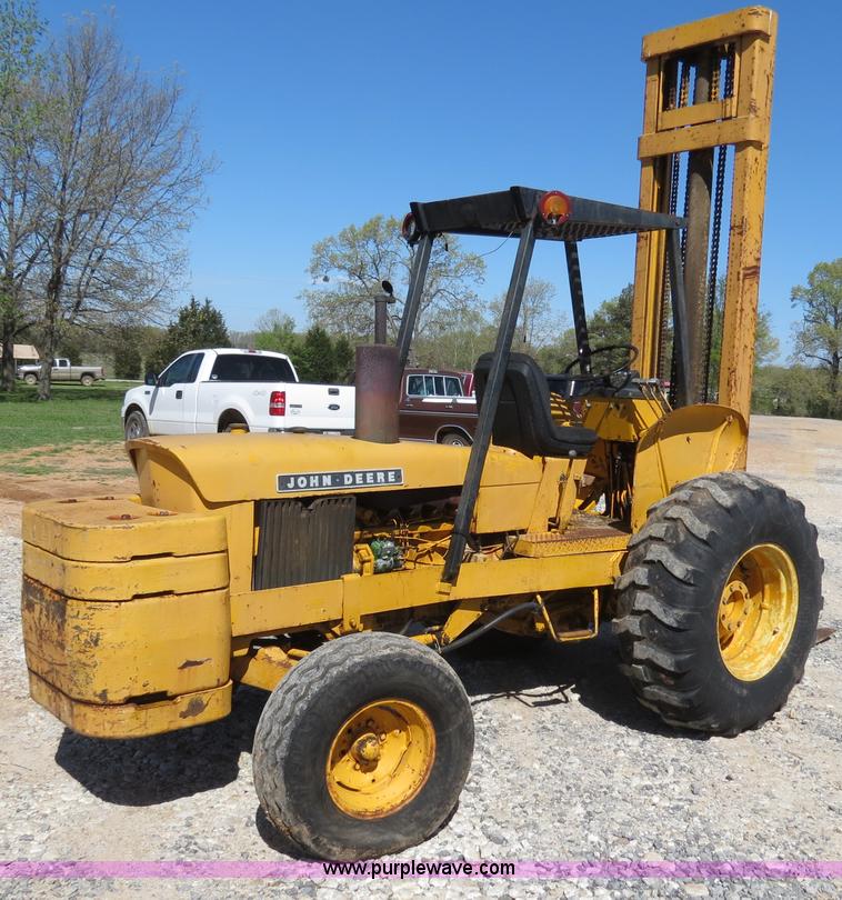 image for item B4741 John Deere 480BD rough terrain forklift