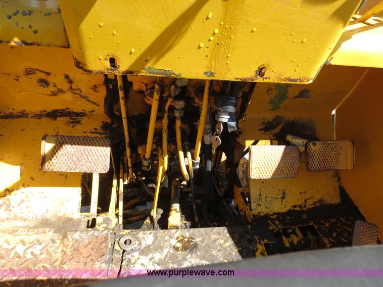 image for item B4741 John Deere 480BD rough terrain forklift