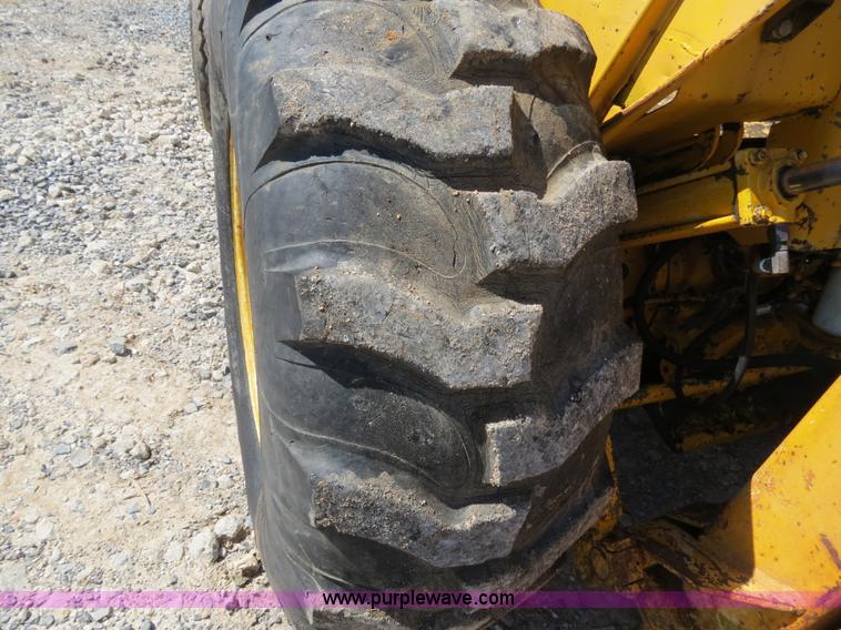 image for item B4741 John Deere 480BD rough terrain forklift