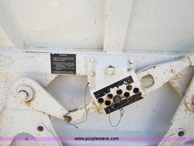 image for item B4744 2005 Ranch belly dump trailer