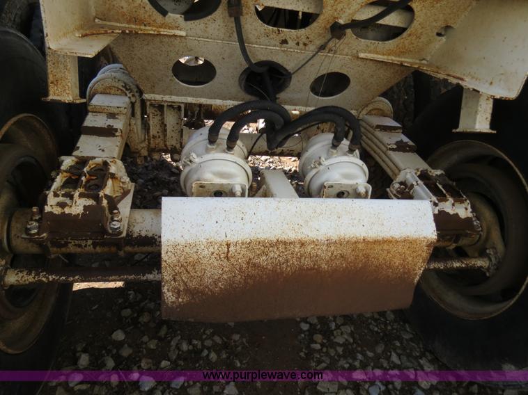 image for item B4744 2005 Ranch belly dump trailer