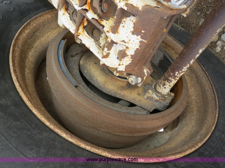 image for item B4744 2005 Ranch belly dump trailer