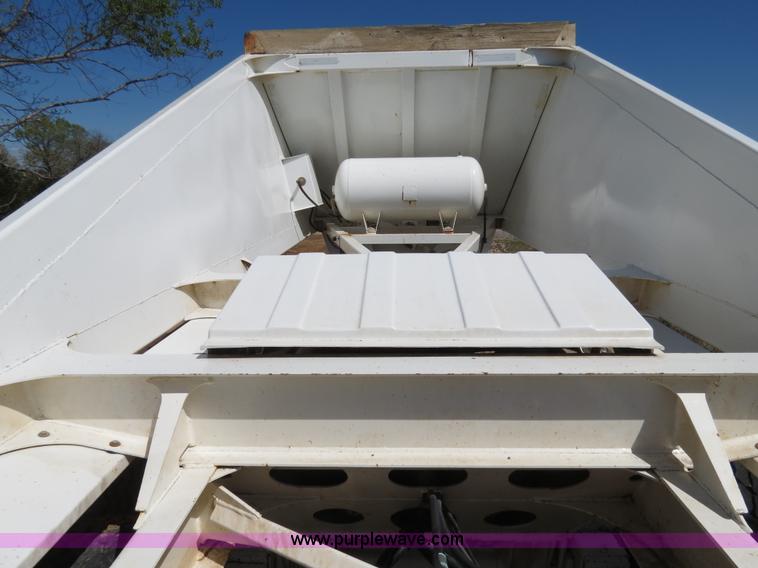 image for item B4744 2005 Ranch belly dump trailer