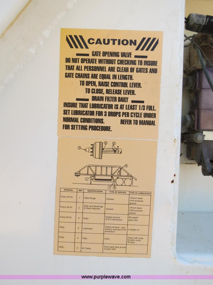 image for item B4744 2005 Ranch belly dump trailer