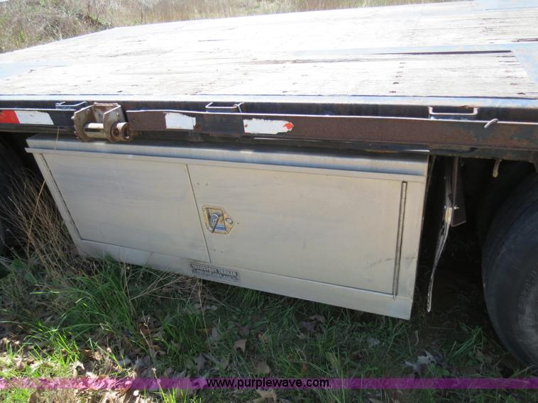 image for item B4745 1999 Transcraft 48' drop deck flatbed trailer