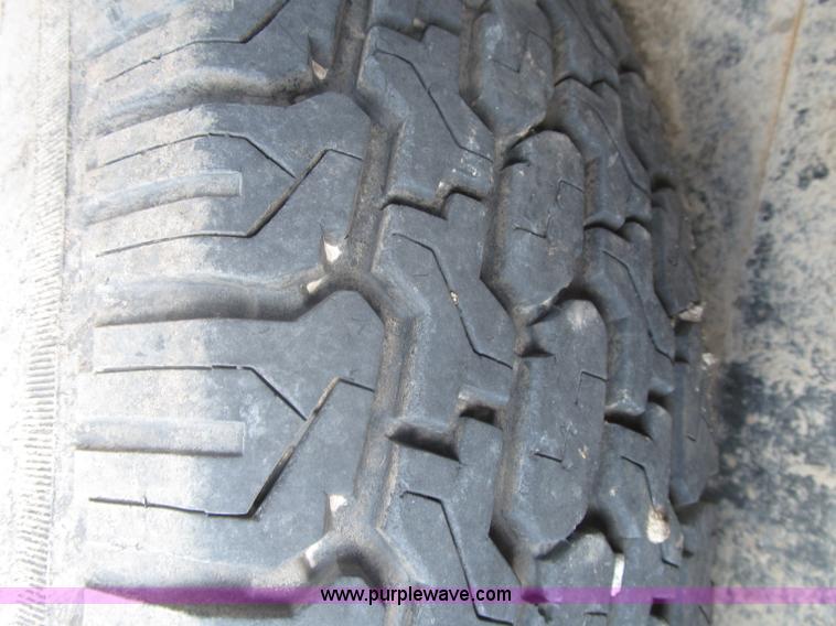 image for item B5467 2007 Big Tex 14LX gooseneck tandem axle dump trailer