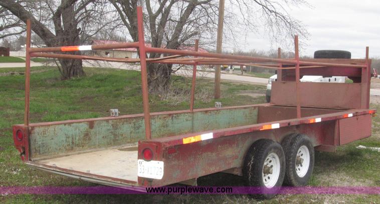 image for item B5472 1968 20' Wells Cargo gooseneck van box trailer