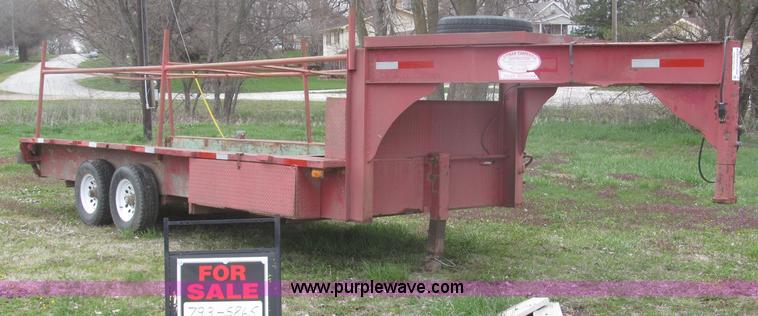 image for item B5472 1968 20' Wells Cargo gooseneck van box trailer