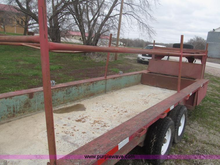 image for item B5472 1968 20' Wells Cargo gooseneck van box trailer