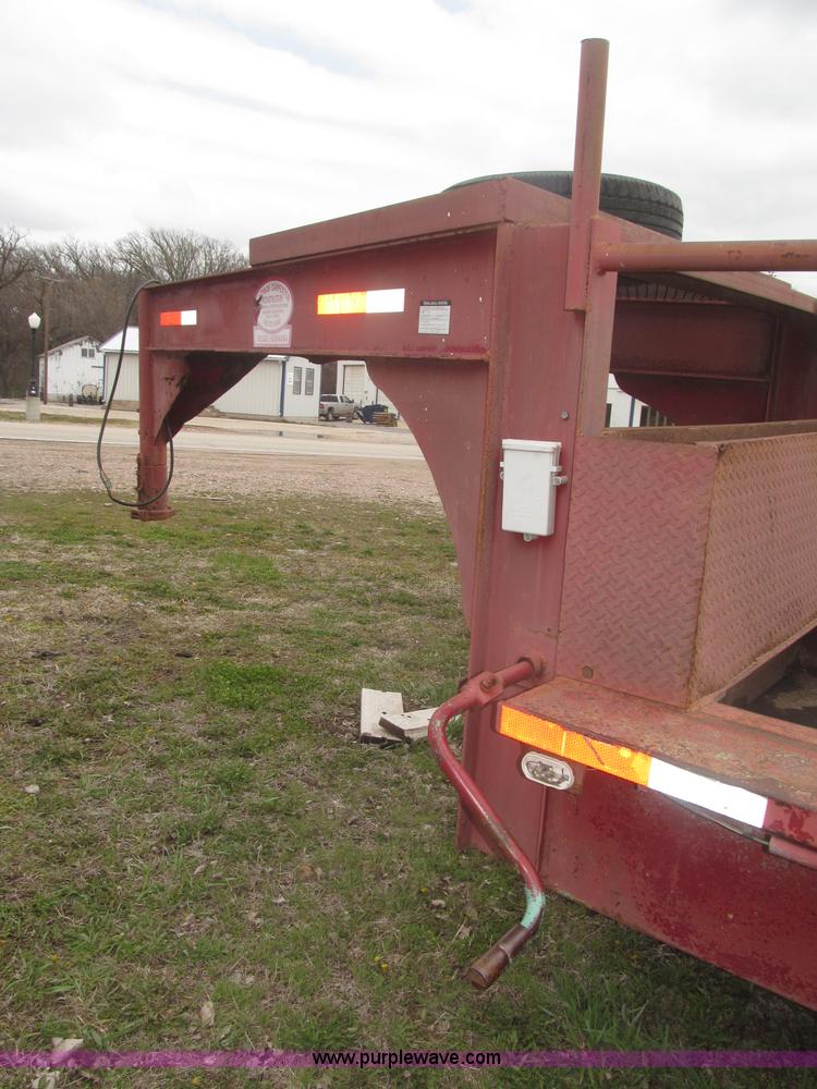 image for item B5472 1968 20' Wells Cargo gooseneck van box trailer