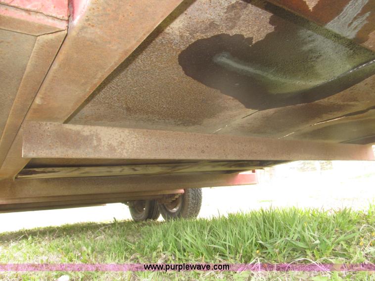 image for item B5472 1968 20' Wells Cargo gooseneck van box trailer