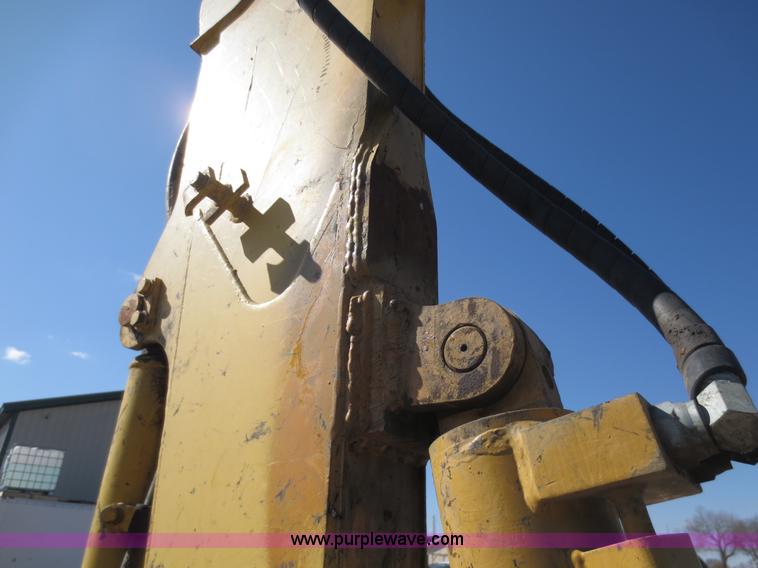 image for item D5805 2004 Komatsu PC50MR-2 mini excavator