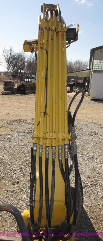 image for item D5805 2004 Komatsu PC50MR-2 mini excavator