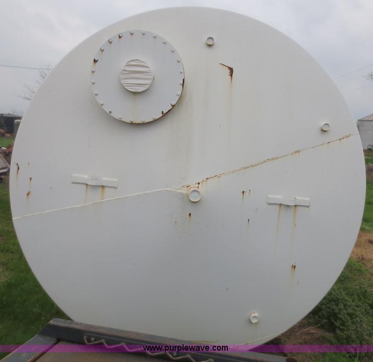 image for item D5829 10,000 gallon steel fuel tank
