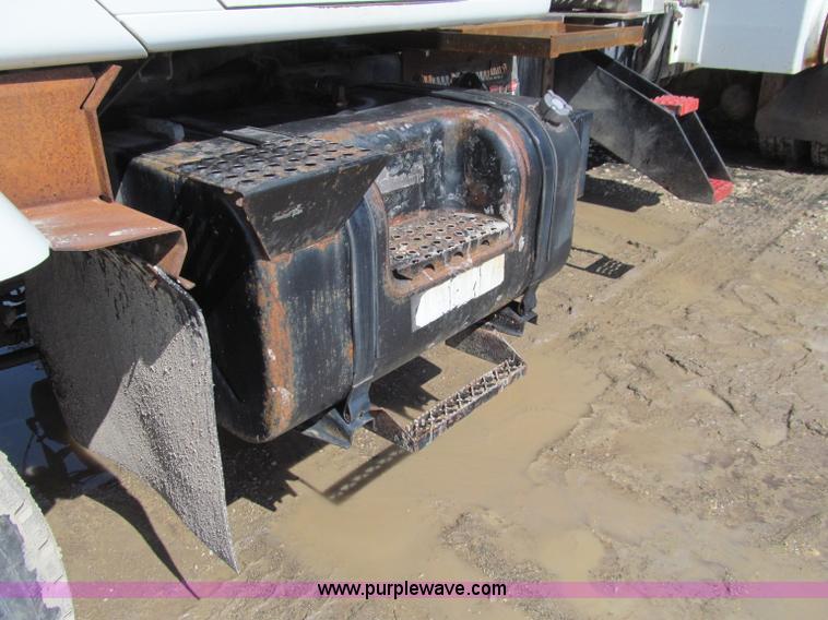 image for item D7251 1997 International 2554 rodder/hydro excavation truck