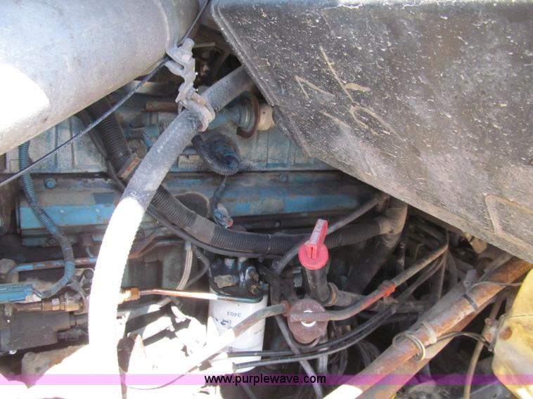 image for item D7251 1997 International 2554 rodder/hydro excavation truck