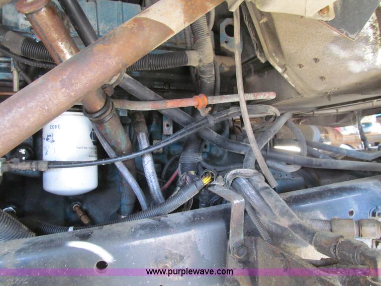 image for item D7251 1997 International 2554 rodder/hydro excavation truck