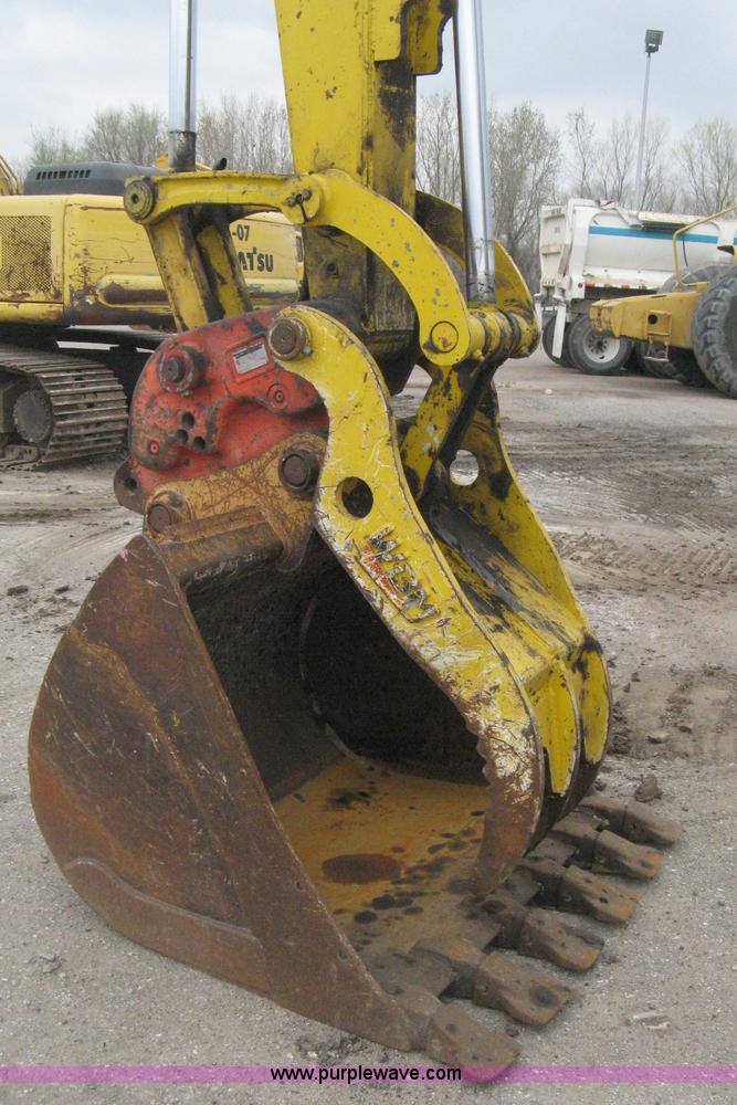 image for item E3375 2000 Komatsu PC120-6E Advance excavator