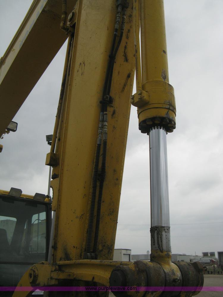 image for item E3375 2000 Komatsu PC120-6E Advance excavator