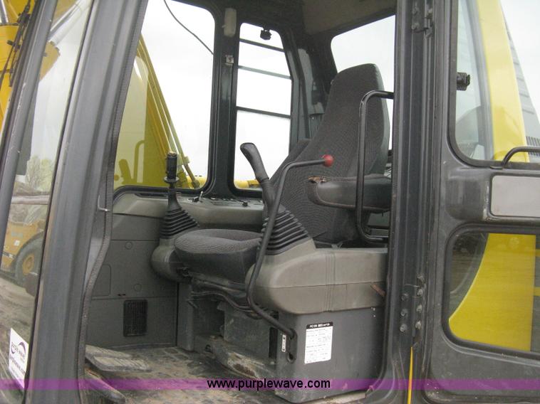 image for item E3375 2000 Komatsu PC120-6E Advance excavator