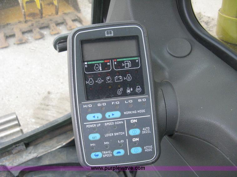 image for item E3375 2000 Komatsu PC120-6E Advance excavator