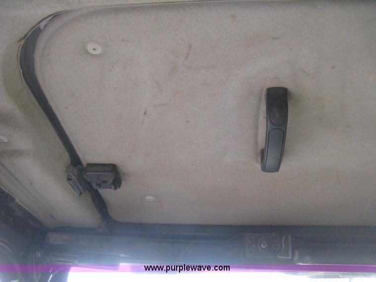 image for item E3375 2000 Komatsu PC120-6E Advance excavator