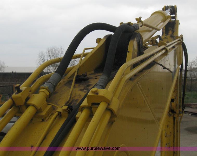 image for item E3375 2000 Komatsu PC120-6E Advance excavator