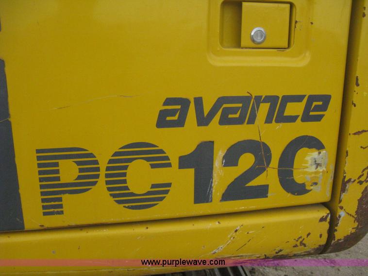 image for item E3375 2000 Komatsu PC120-6E Advance excavator