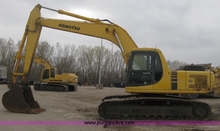 image for item E3376 1997 Komatsu PC200LC-6LC excavator