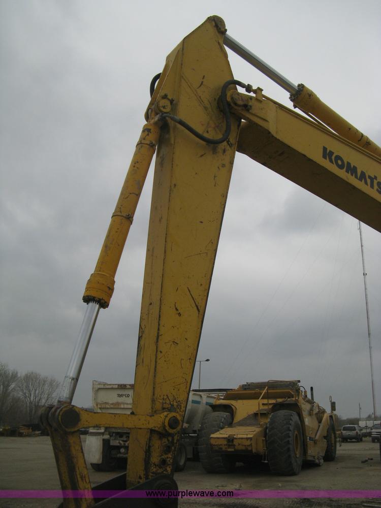 image for item E3376 1997 Komatsu PC200LC-6LC excavator