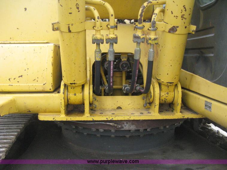 image for item E3376 1997 Komatsu PC200LC-6LC excavator