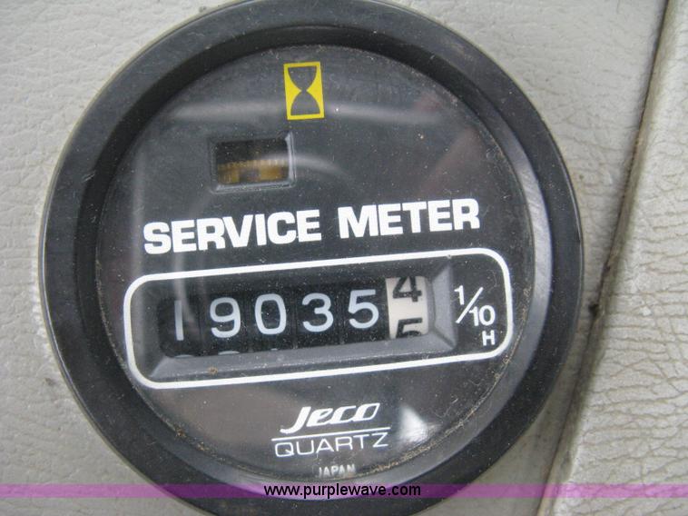 image for item E3376 1997 Komatsu PC200LC-6LC excavator