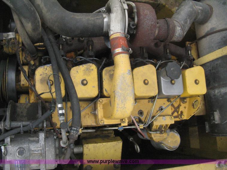 image for item E3376 1997 Komatsu PC200LC-6LC excavator