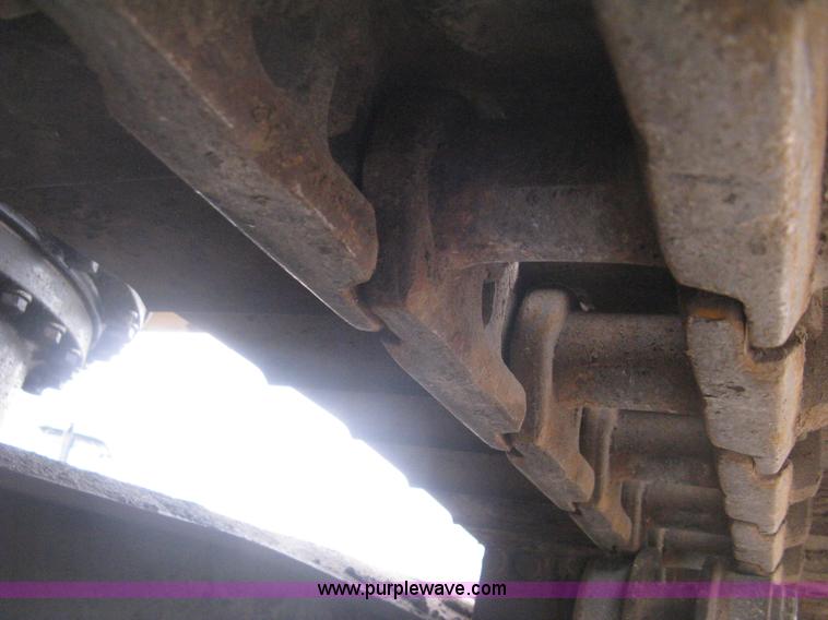 image for item E3376 1997 Komatsu PC200LC-6LC excavator