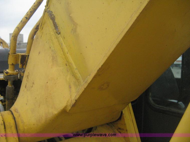 image for item E3376 1997 Komatsu PC200LC-6LC excavator