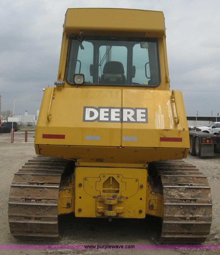 image for item E3377 2005 John Deere 750C LT Series II dozer