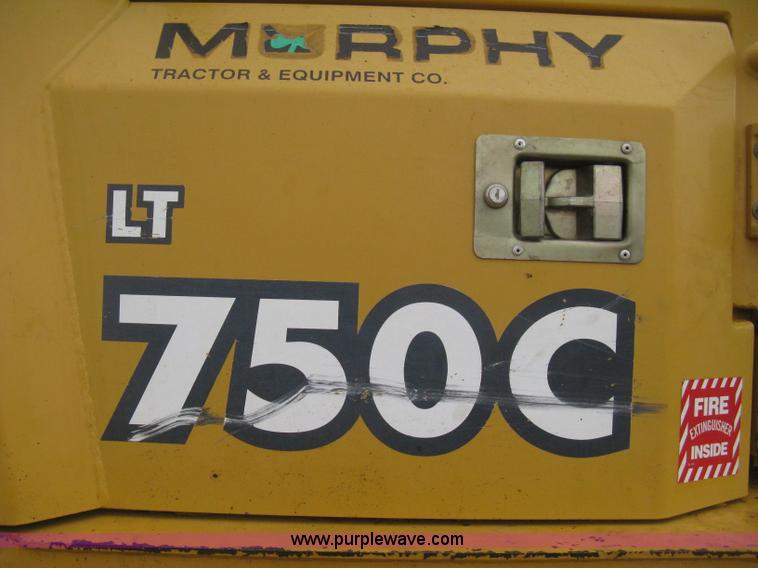 image for item E3377 2005 John Deere 750C LT Series II dozer