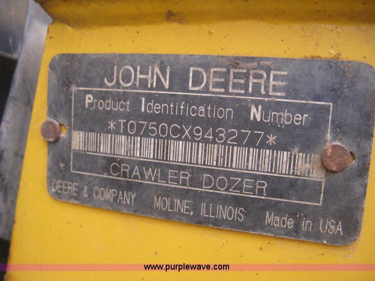 image for item E3377 2005 John Deere 750C LT Series II dozer