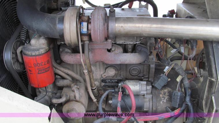 image for item E3892 2006 Ingersoll Rand 185 air compressor