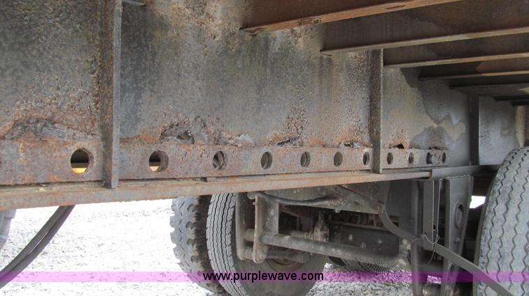 image for item E3893 1972 Fruehauf flatbed trailer