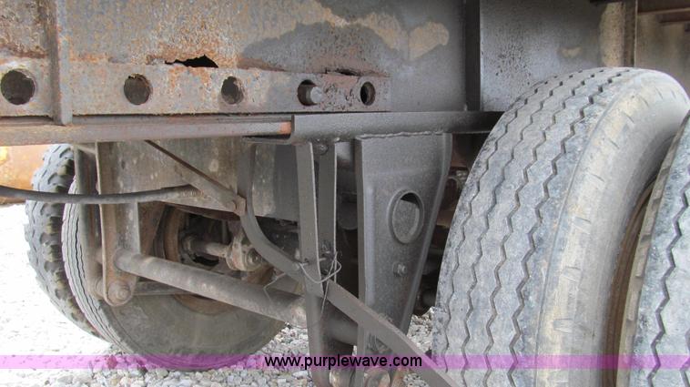 image for item E3893 1972 Fruehauf flatbed trailer