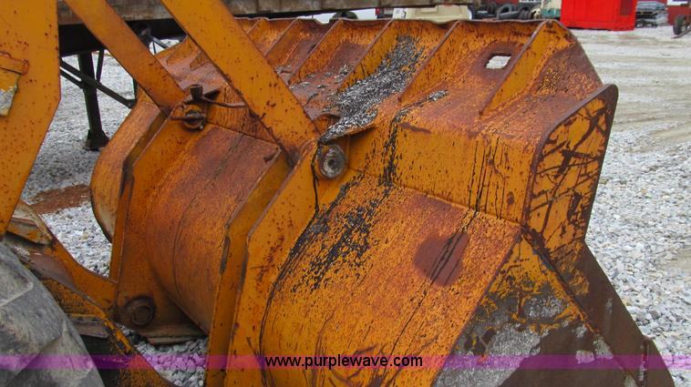 image for item E3894 1984 Kobelco LK600 articulated wheel loader