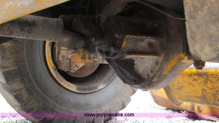 image for item E3894 1984 Kobelco LK600 articulated wheel loader