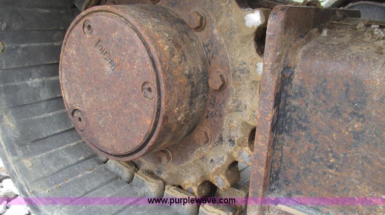 image for item E3903 2006 Caterpillar 304CR mini excavator