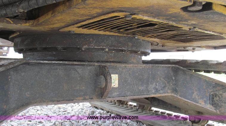 image for item E3903 2006 Caterpillar 304CR mini excavator